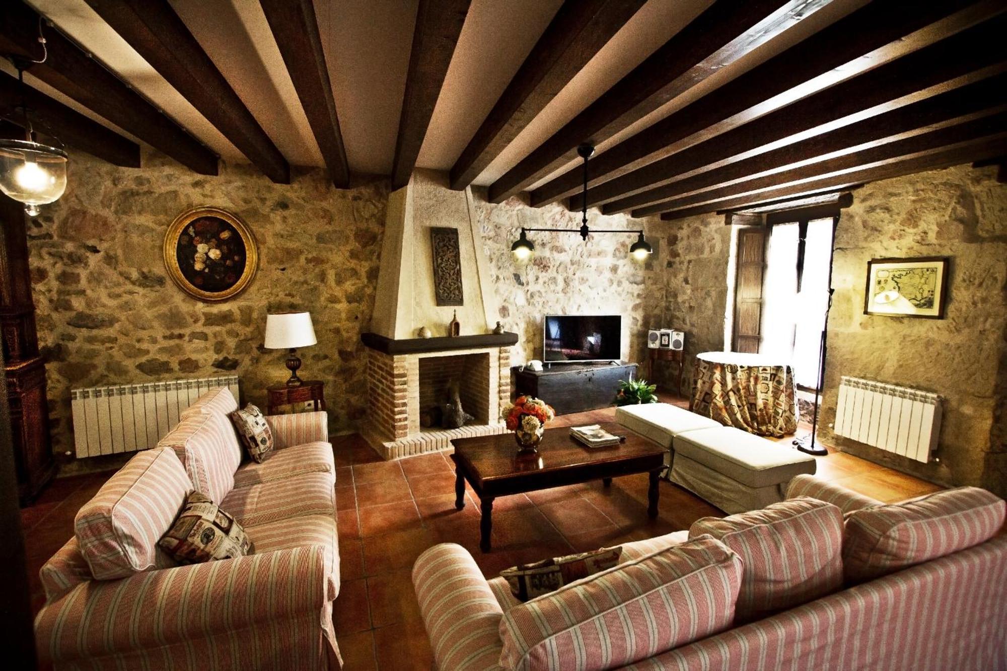 Posada Real Del Buen Camino Villanueva de Campean ภายนอก รูปภาพ
